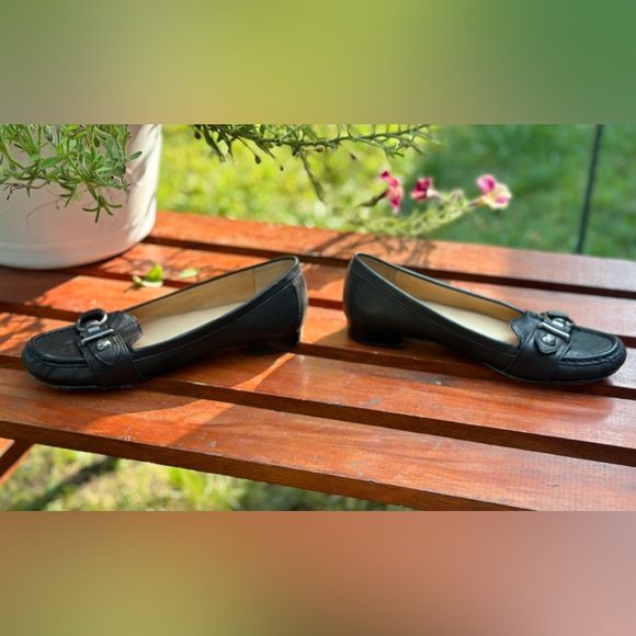 Coach Turn Lock Accented Genuine Leather Loafers SZ US 7B - Picture 4 of 14